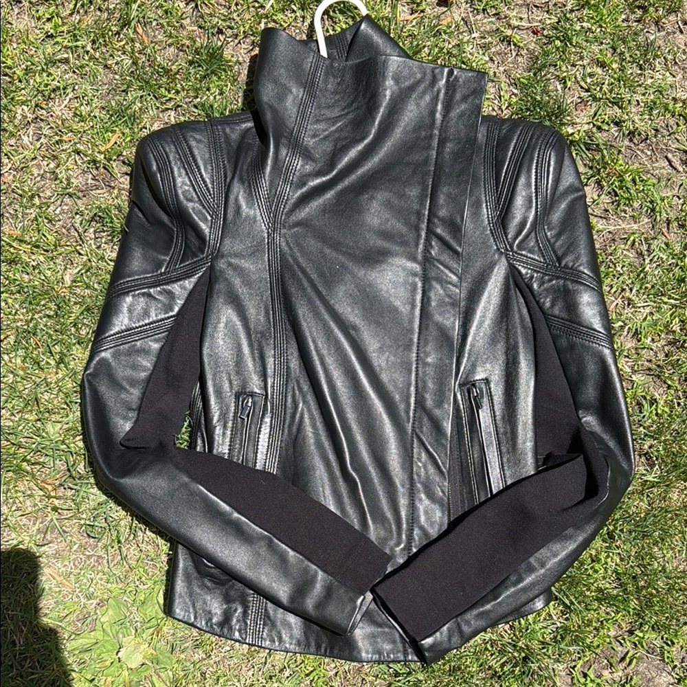 Bcba maxmara Women's Black Leather Jacket